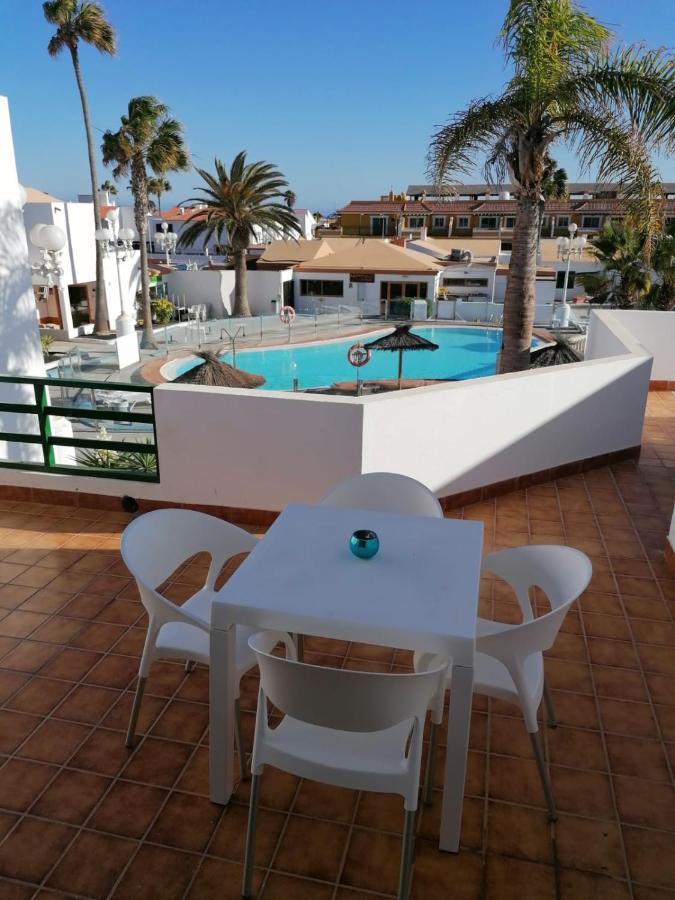 Castillo Holiday Apartament- Puerta Del Sol 191 كاليتا ذي فوستي المظهر الخارجي الصورة