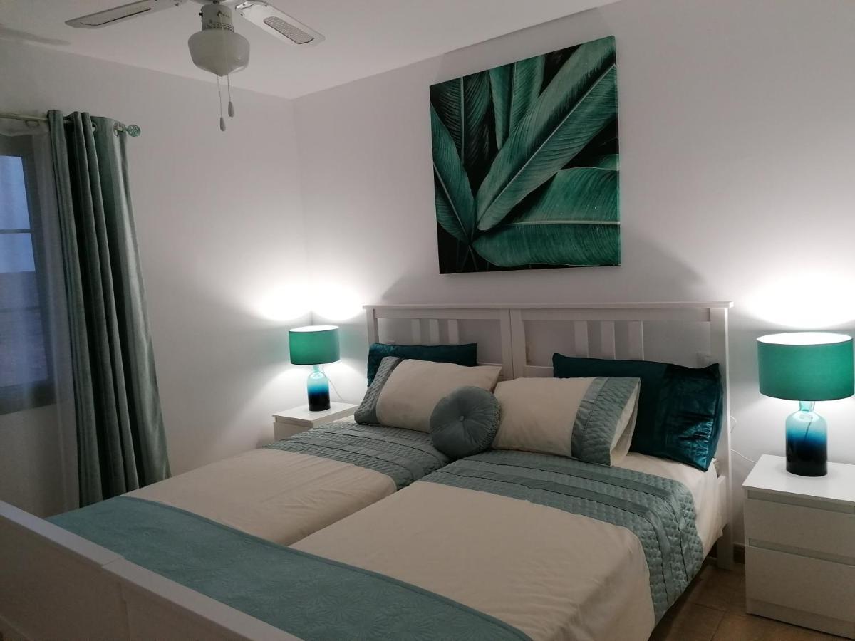Castillo Holiday Apartament- Puerta Del Sol 191 كاليتا ذي فوستي المظهر الخارجي الصورة